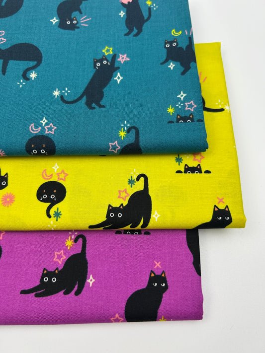 Freaky Familiars Catwalk FQ Bundle